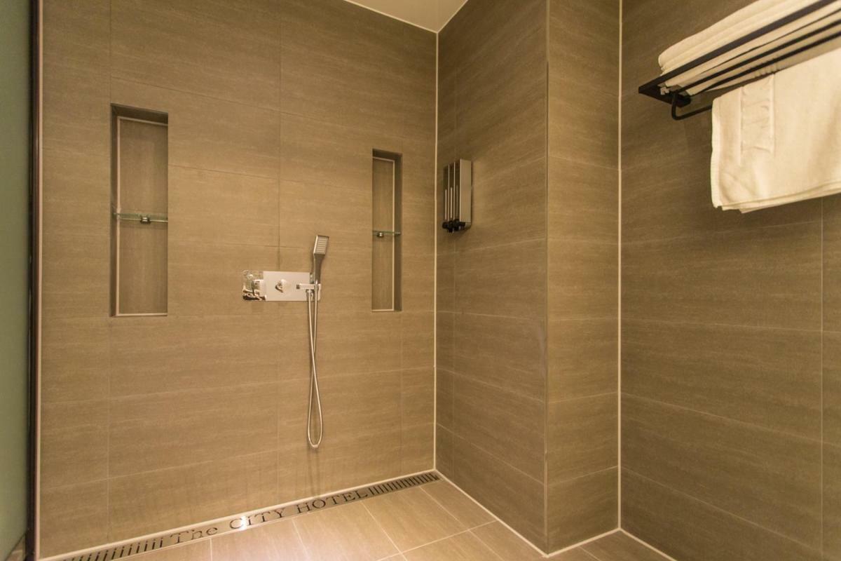 The City Hotel Jeonju Luaran gambar